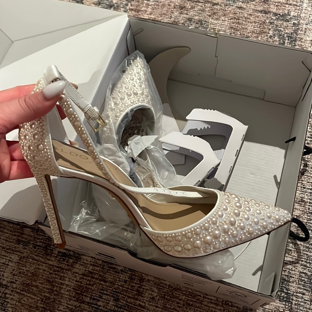 Aldo derperla pump